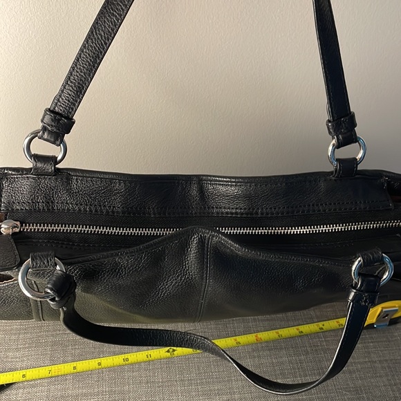 Coach black bag. Perfect for laptop and work. - Picture 6 of 7